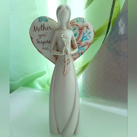 Seagull Studios Ceramic Flutter Heart Angel Figurine 2009, 6"H - Picture 8 of 14
